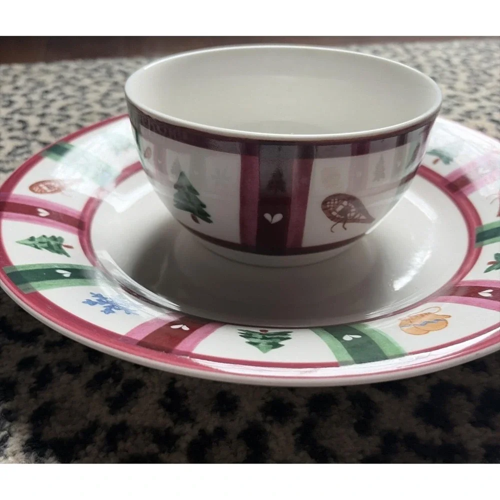 Pfaltzgraff‎ SNOW BEAR Dinner Plate 11